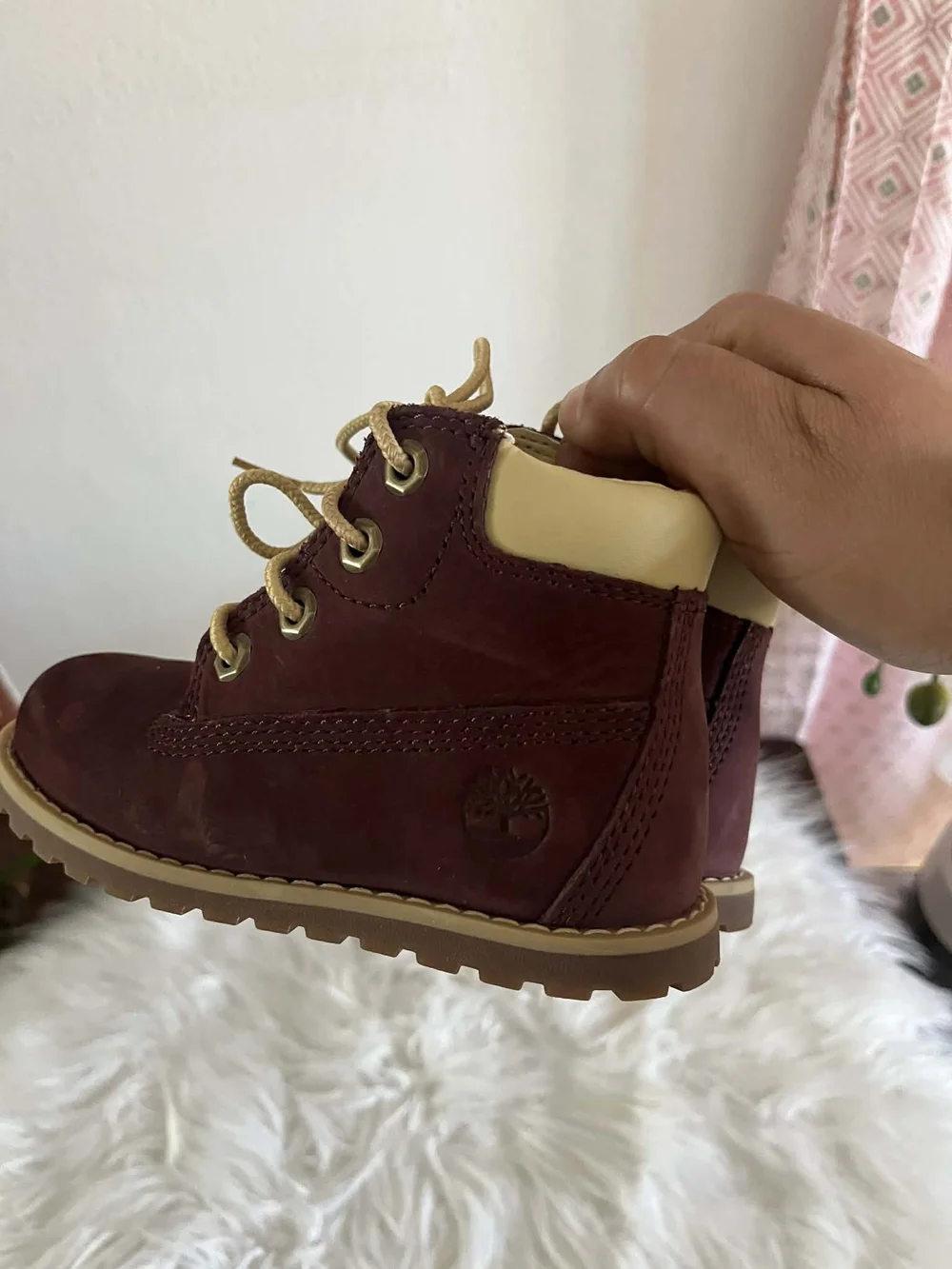 Timberland pokey Pine   Kids Burgundy Lace-Up Boots New Whithout Label